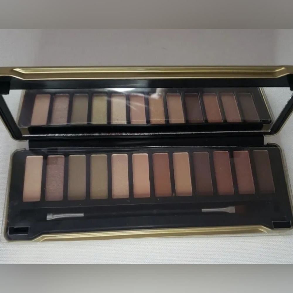 Beauty Concepts Sweet Treat Golden Chocolate Eyeshadow Palette New